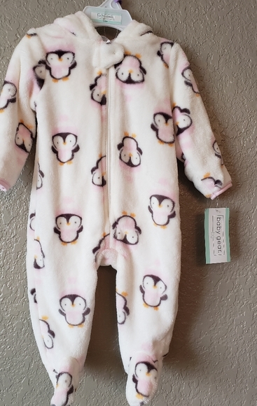 Baby Gear Onesie - Picture 1 of 1